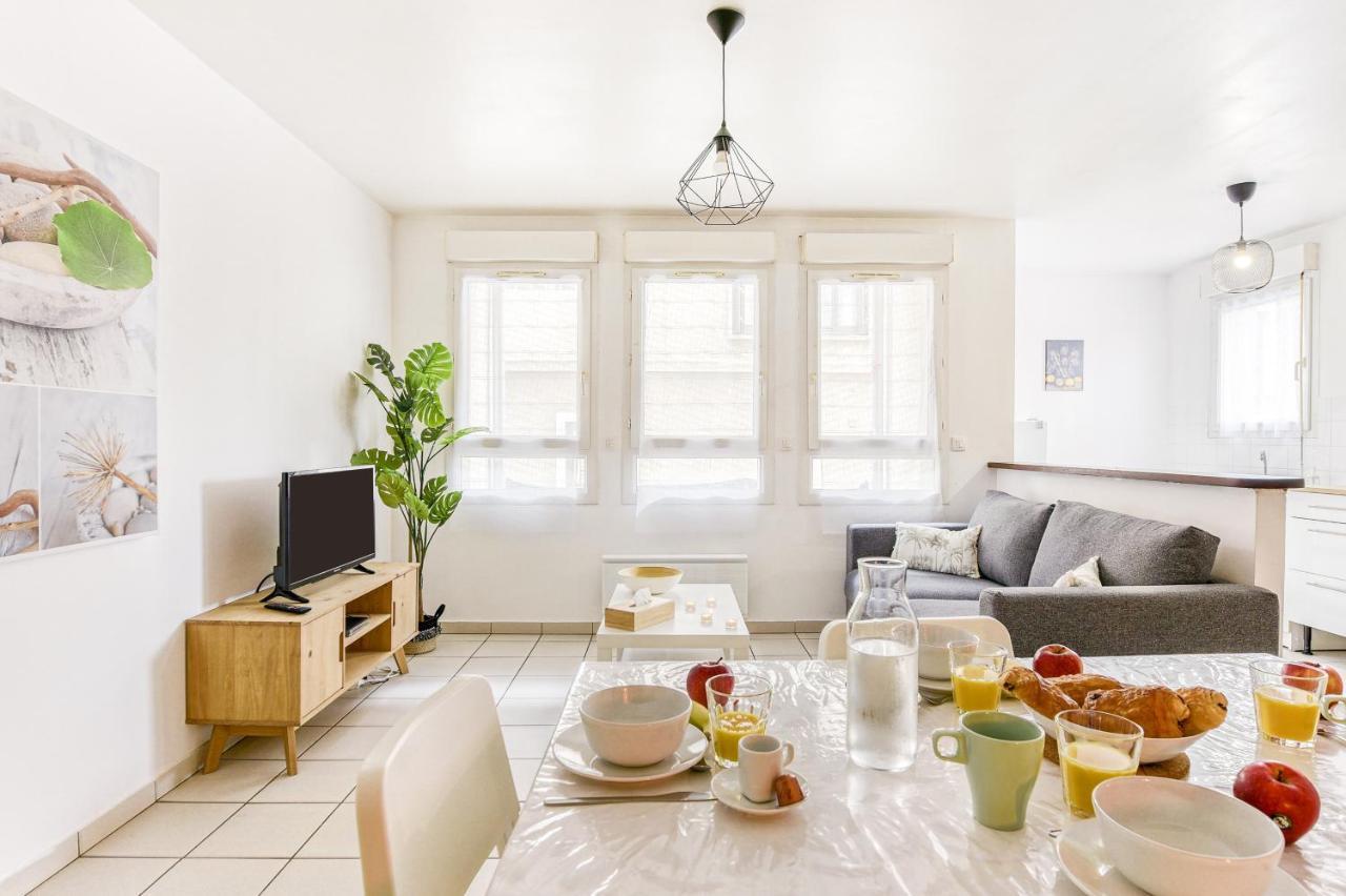 Appart'Hotel Versailles Saint Cyr L'Ecole - Gare Sncf A 100M Et Parking Prive Kültér fotó